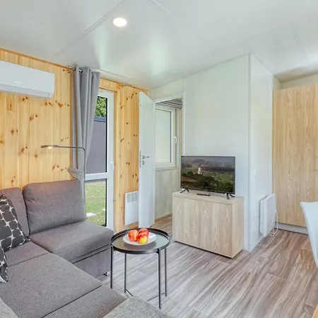 Tiny House Apartman Wemding